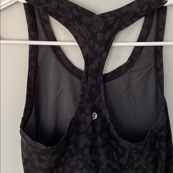 Lululemon Black and Grey Leopard Print Tank top - Picture 6 of 6